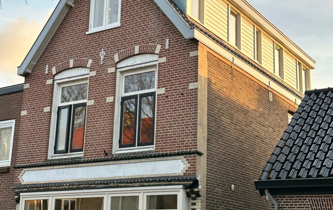 000-1e foto website20241220_082419191_iOS