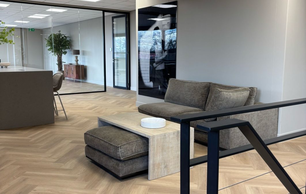 WhatsApp Image 2025-03-14 at 11.16.48 (2)